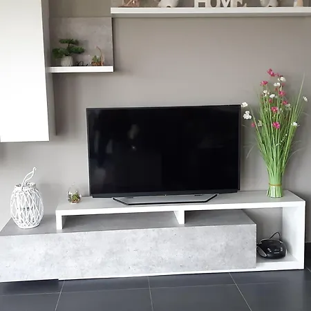 G2 Mit Wiesenblick Und Waschmaschine By Interhome *